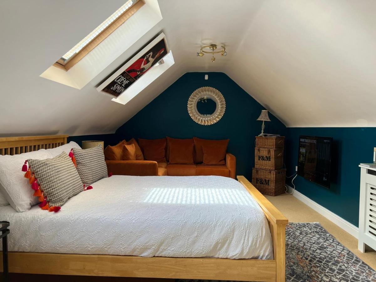 Boutique Shrewsbury Suites Exteriör bild