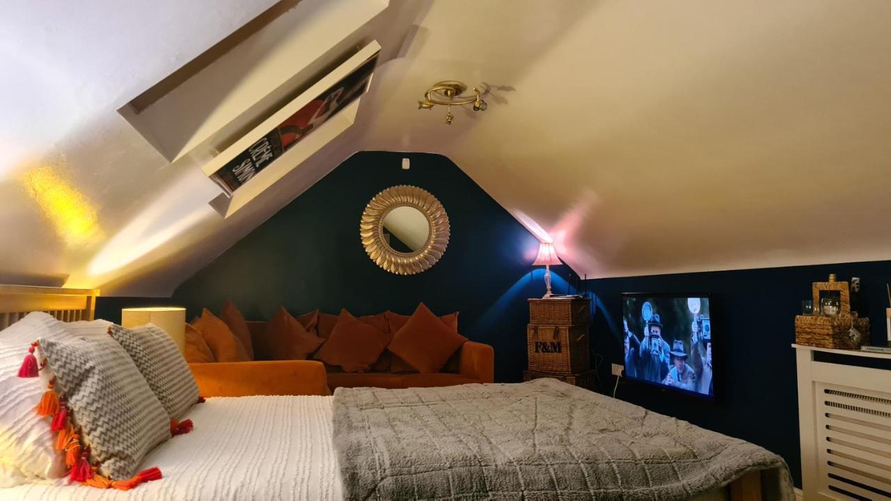 Boutique Shrewsbury Suites Exteriör bild