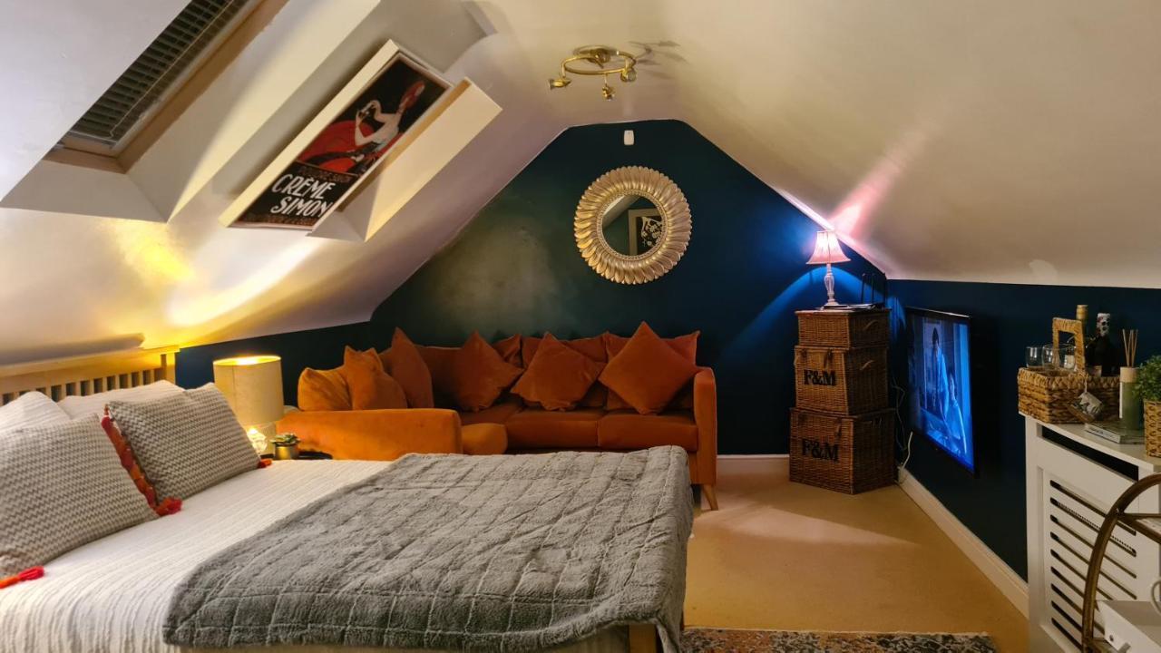 Boutique Shrewsbury Suites Exteriör bild