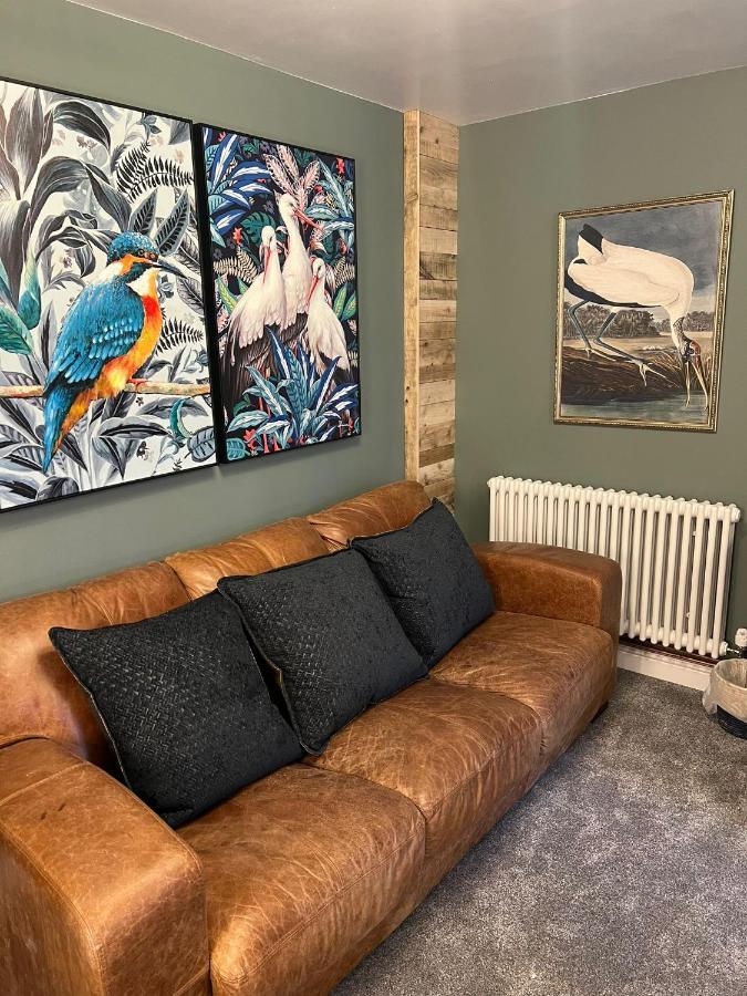 Boutique Shrewsbury Suites Exteriör bild